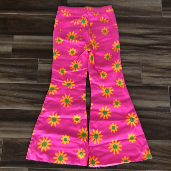 NWT Free People/We The Free Youthquake Printed Crop Flare Jeans - Lipstick Combo - Picture 11 of 14